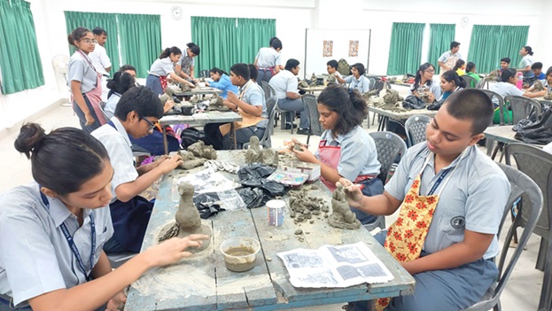 CLAY MODELLING & SCULPTURE WORKSHOP 2024 1 