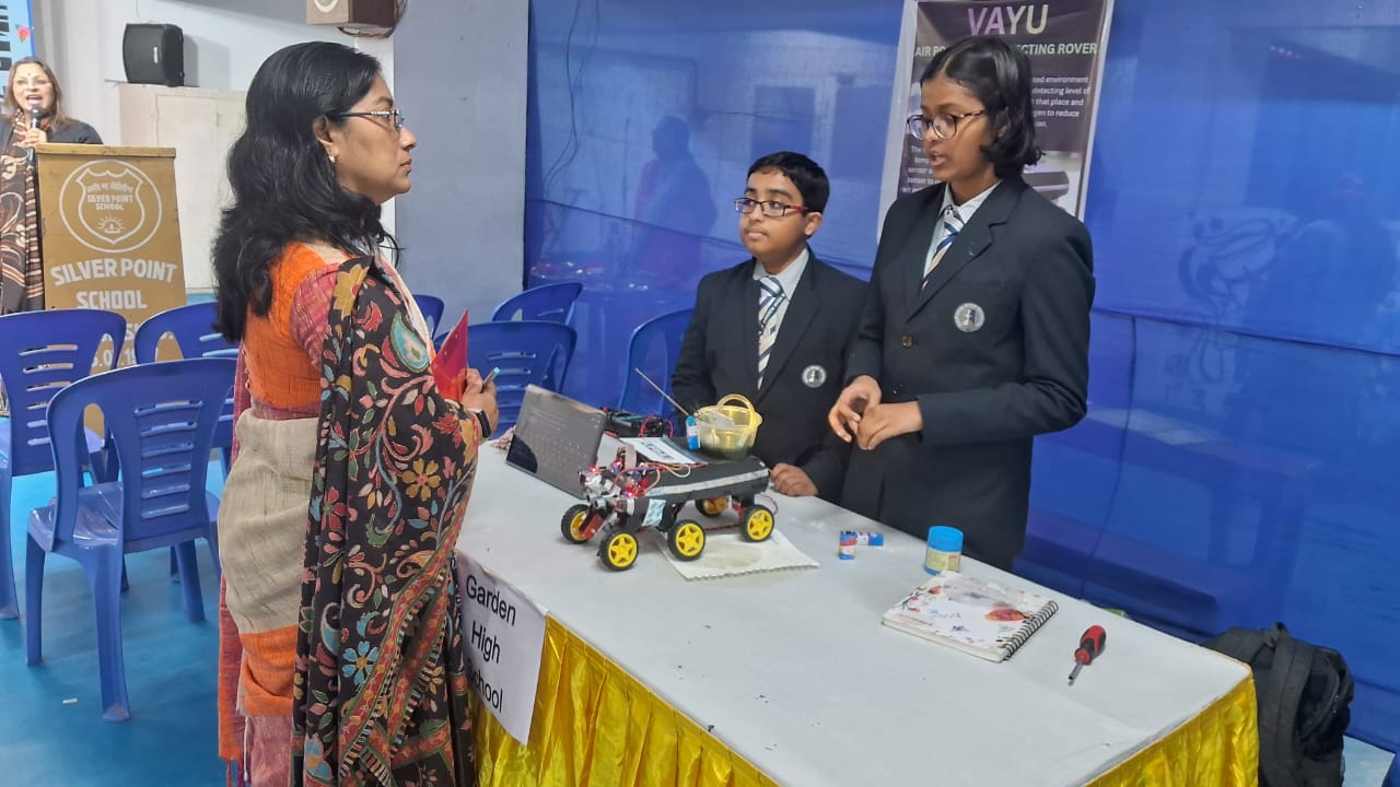 Silver Synergy Science Model-making Competition 2